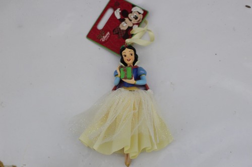 Nwt 2013 disney - nwt, white